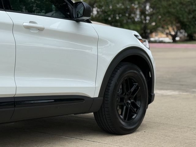 New 2026 Ford Explorer Active w/ Active Comfort Package RWD image 5