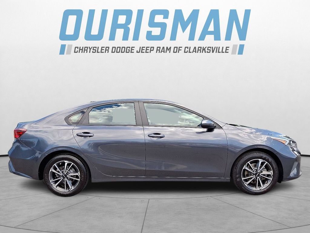 Used 2023 Kia Forte LXS FWD image 7