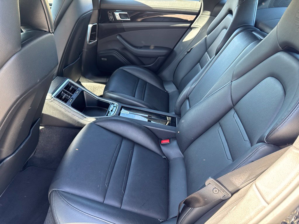 Used 2017 Porsche Panamera 4 AWD/4WD image 26