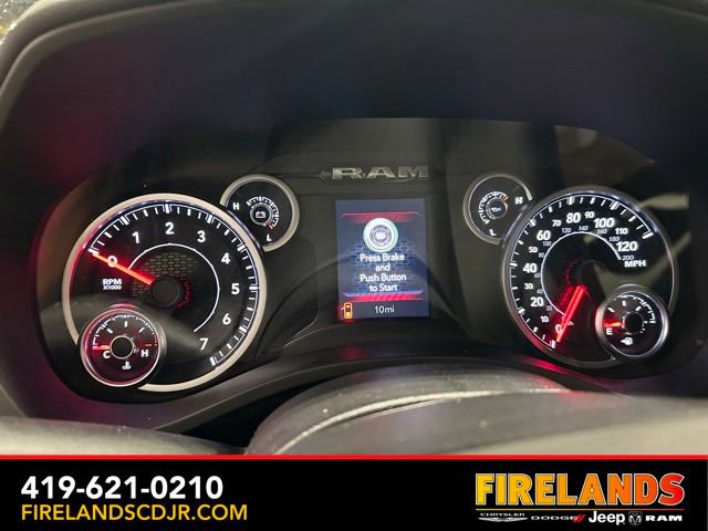 New 2026 RAM 1500 4x4 Crew Cab image 12