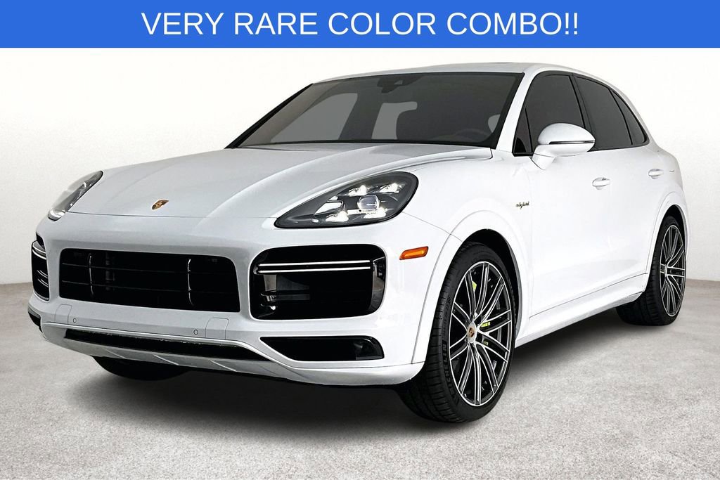 Used 2022 Porsche Cayenne Turbo S image 16