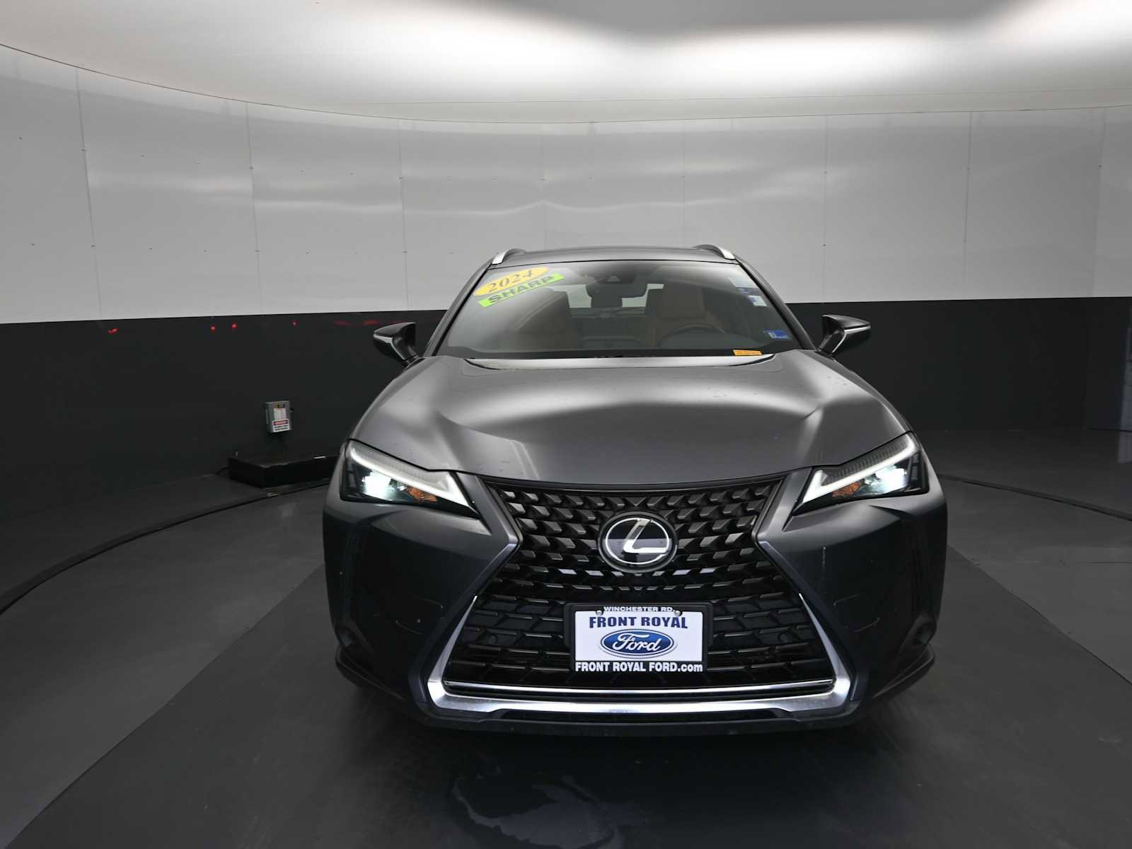 Used 2024 Lexus UX 250h AWD w/ Premium Package image 18