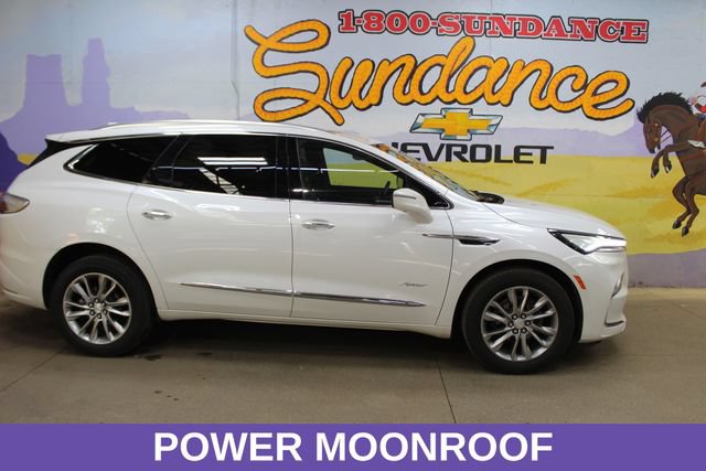 Used 2022 Buick Enclave Avenir w/ Avenir Technology Package AWD/4WD image 1