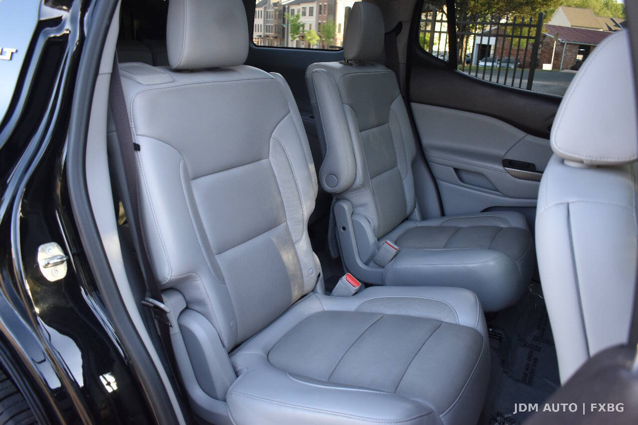 Used 2018 GMC Acadia SLT w/ LPO, Floor Liner Package AWD/4WD image 15