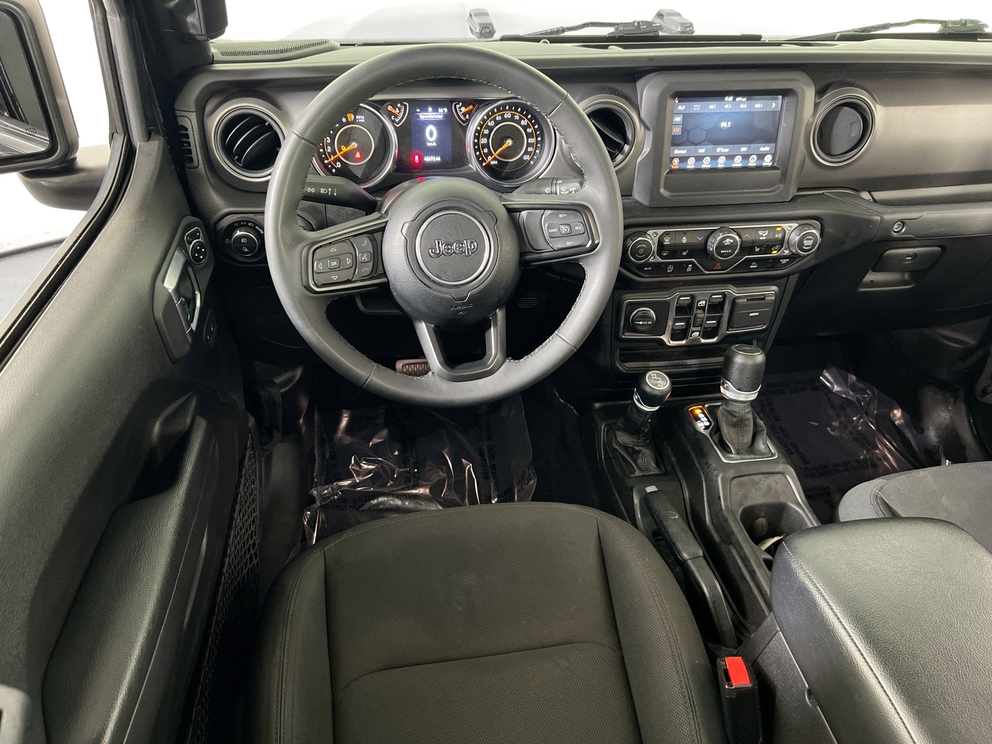 Used 2023 Jeep Gladiator Sport AWD/4WD image 21