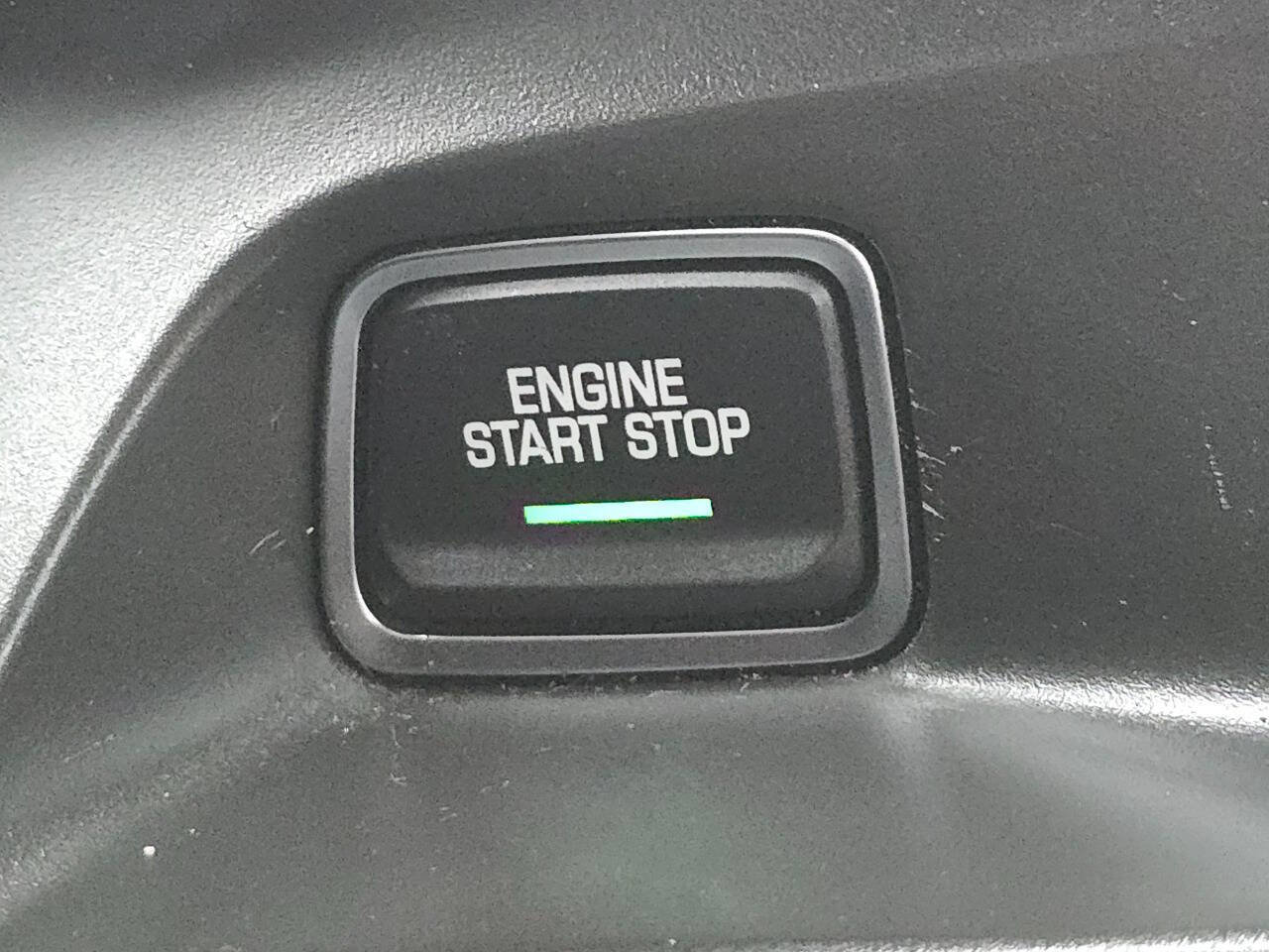 Used 2019 Chevrolet Camaro LT image 17