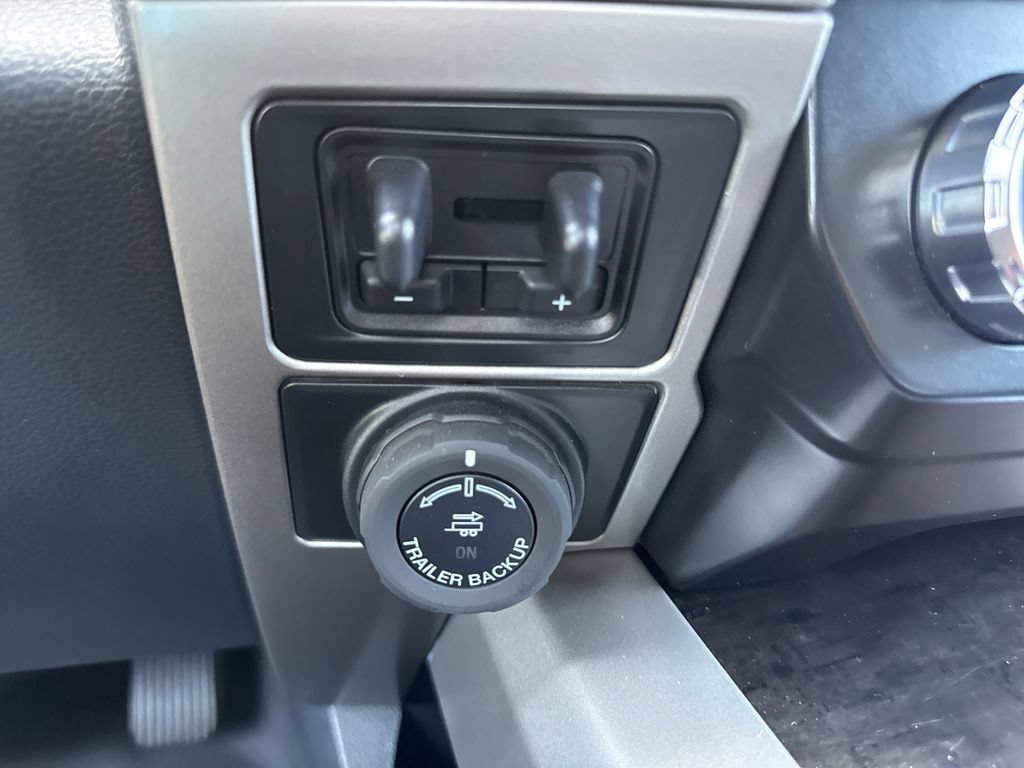 Used 2022 Ford F250 Lariat w/ Lariat Value Package AWD/4WD image 23