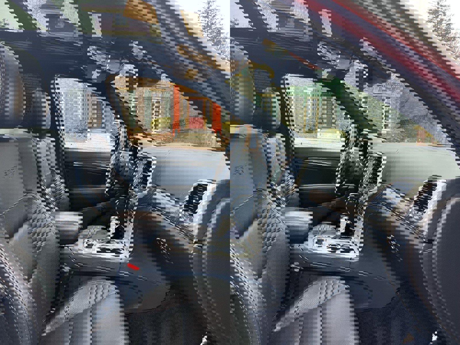 Used 2018 Jeep Grand Cherokee SRT image 20