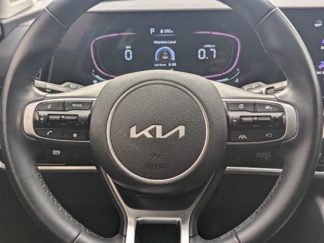 Certified 2025 Kia Sportage EX FWD image 16