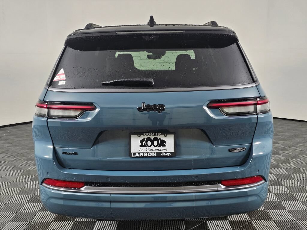 New 2026 Jeep Grand Cherokee L Summit AWD/4WD image 5