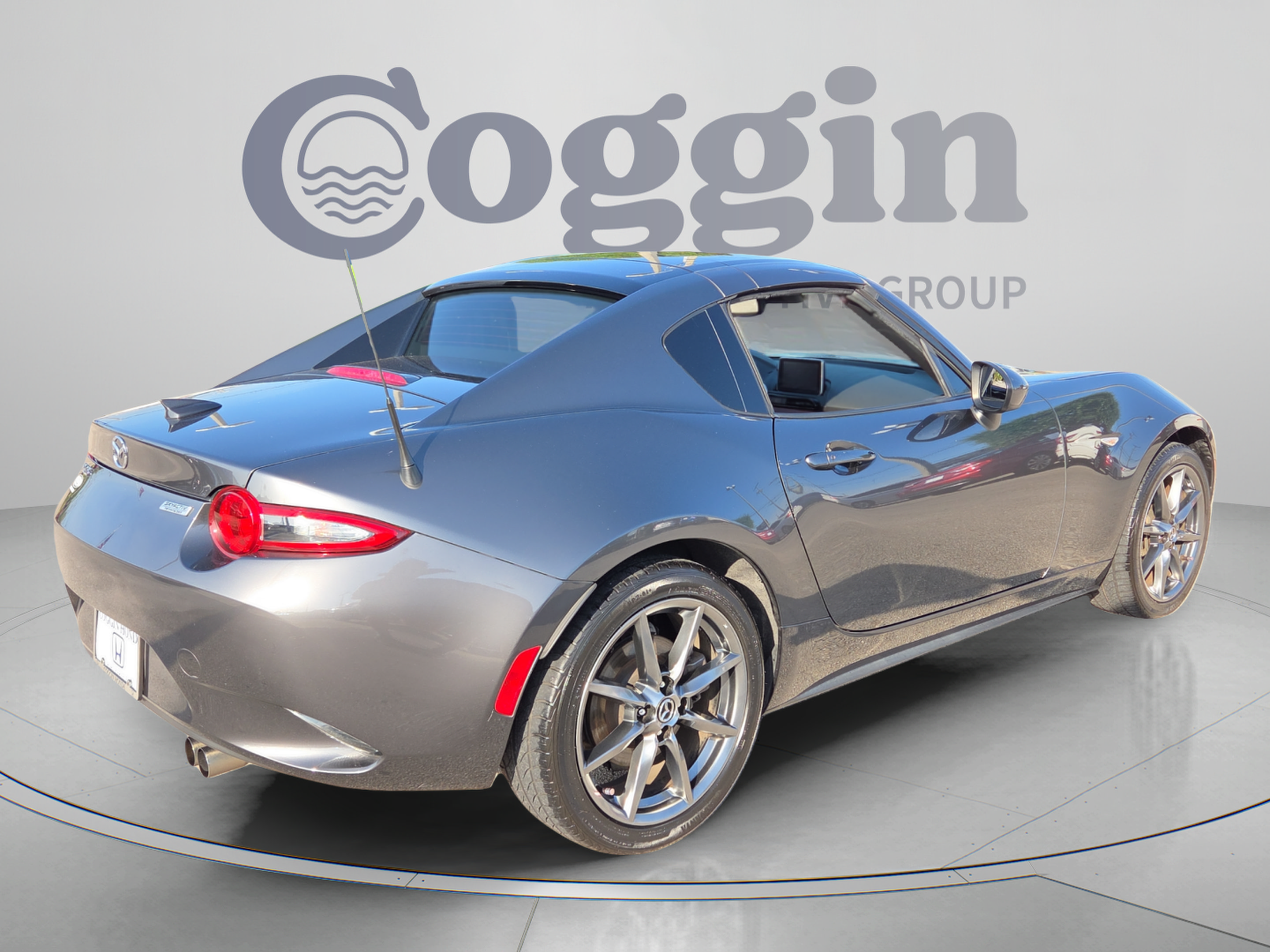 Used 2017 MAZDA MX-5 Miata RF Grand Touring RWD image 5