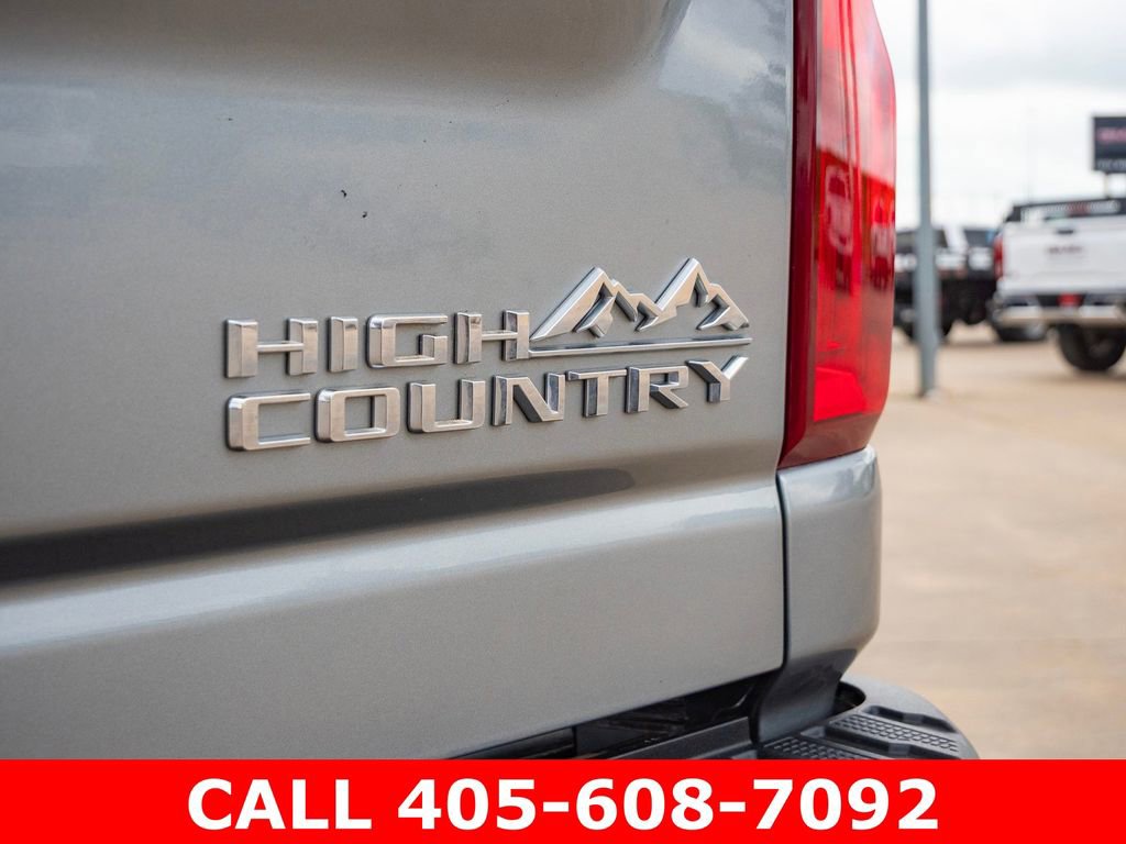 Used 2024 Chevrolet Silverado 2500 High Country w/ High Country Premium Package AWD/4WD image 50