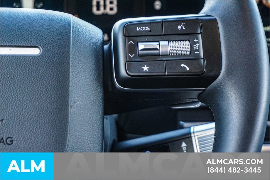 Used 2025 Hyundai Santa Fe SEL image 31