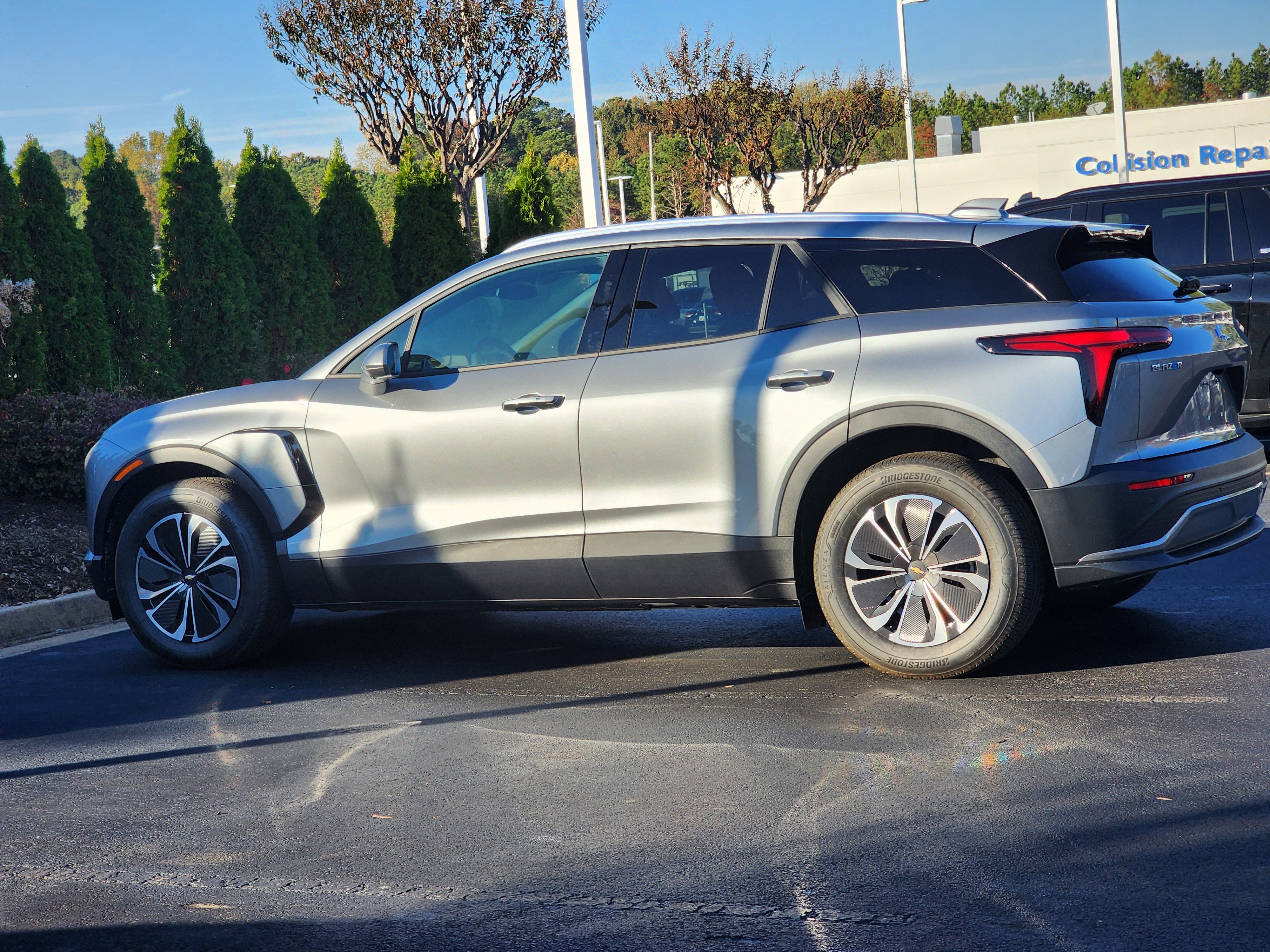 New 2026 Chevrolet Blazer EV LT image 8