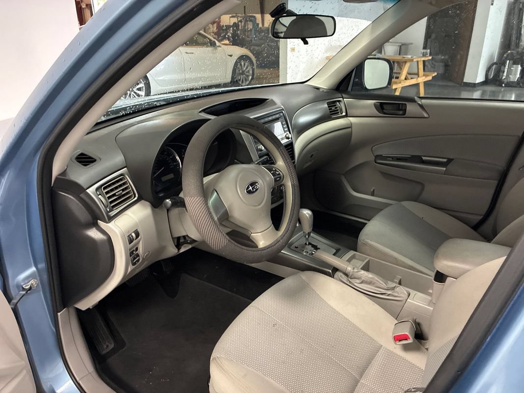 Used 2011 Subaru Forester 2.5X w/ Alloy Wheel Value Pkg AWD/4WD image 8