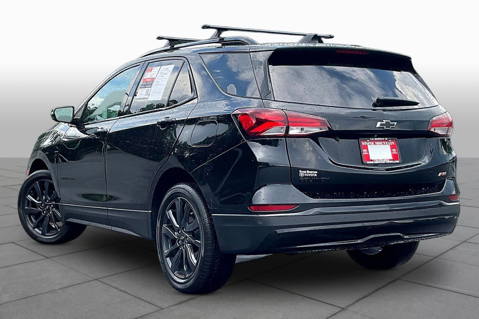 Used 2024 Chevrolet Equinox RS FWD image 23