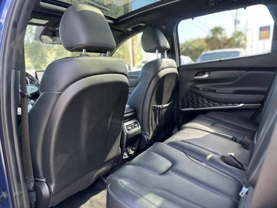Used 2022 Hyundai Santa Fe Calligraphy image 18