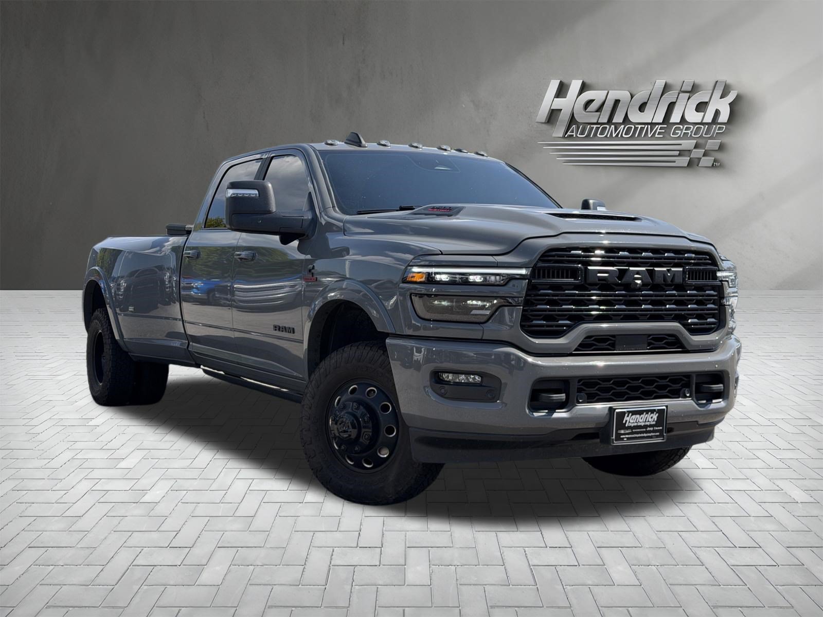 Used 2025 RAM 3500 Limited AWD/4WD video 2