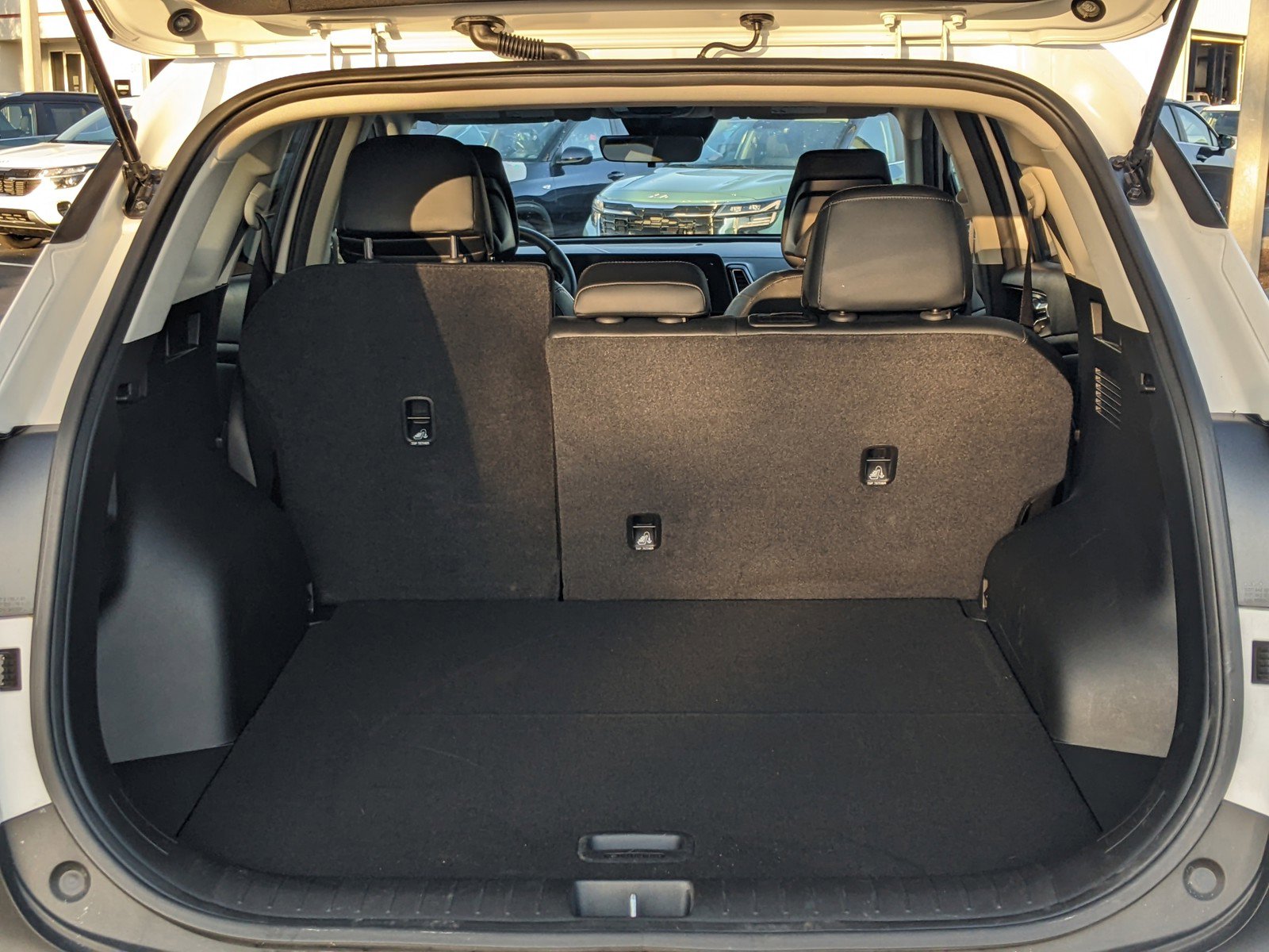 Certified 2023 Kia Sportage EX image 10