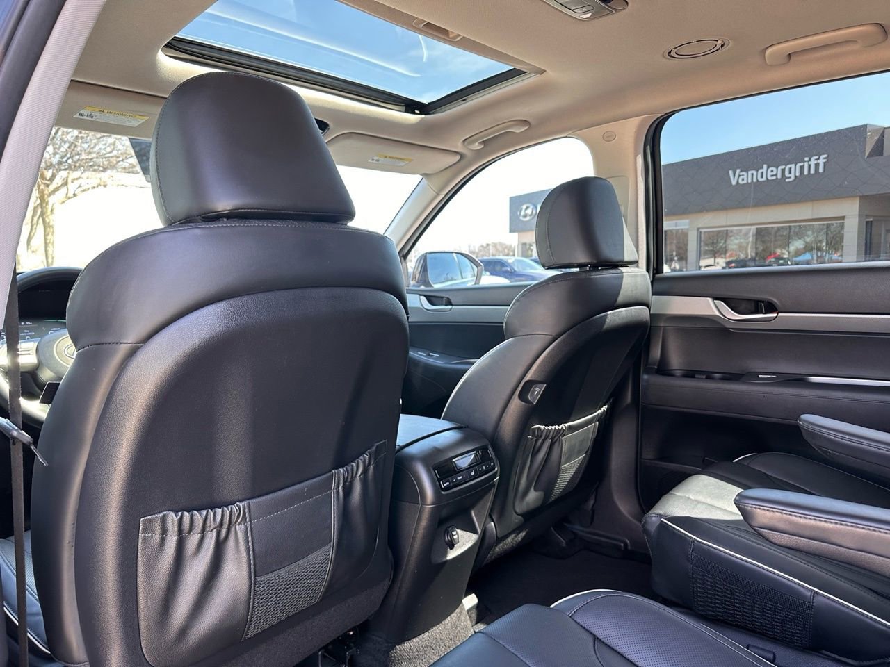 Used 2023 Hyundai Palisade XRT w/ Cargo Package image 18