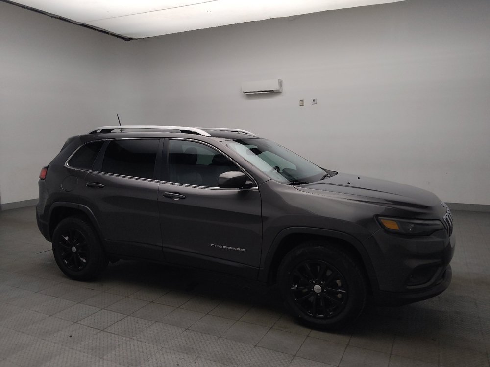 Used 2021 Jeep Cherokee Latitude Plus AWD/4WD image 11