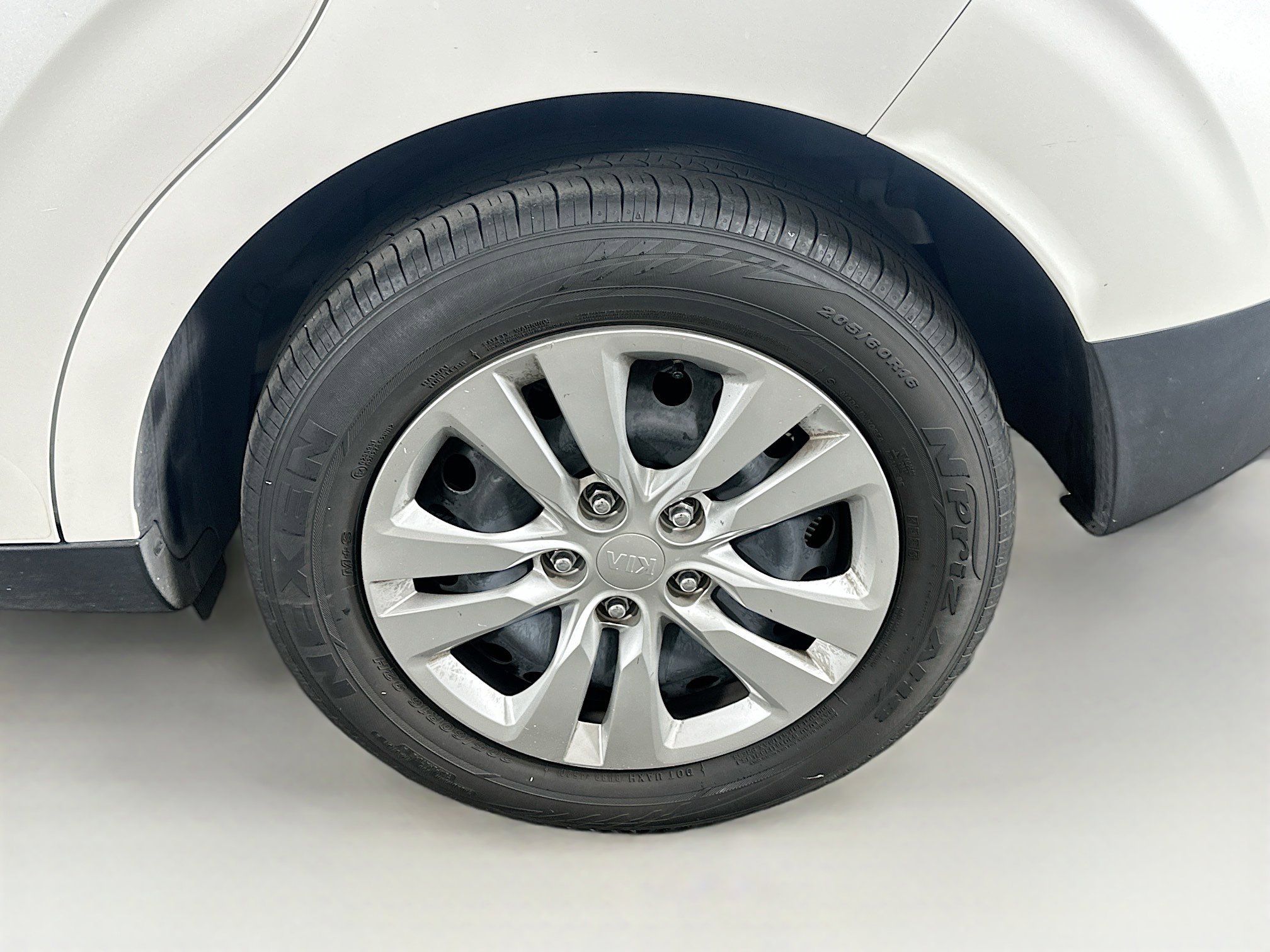 Used 2021 Kia Soul LX FWD image 11