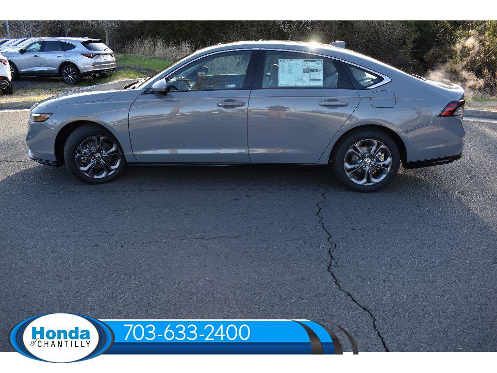 New 2026 Honda Accord Hybrid EX-L image 4