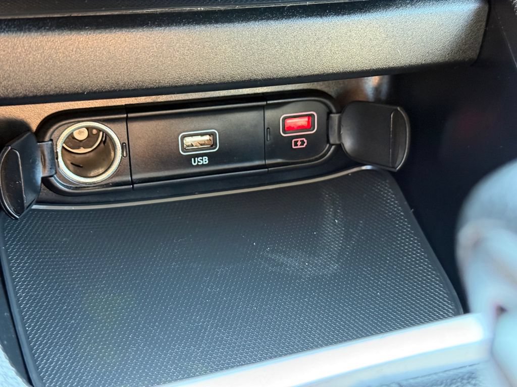 Used 2024 Kia Forte LXS FWD image 36