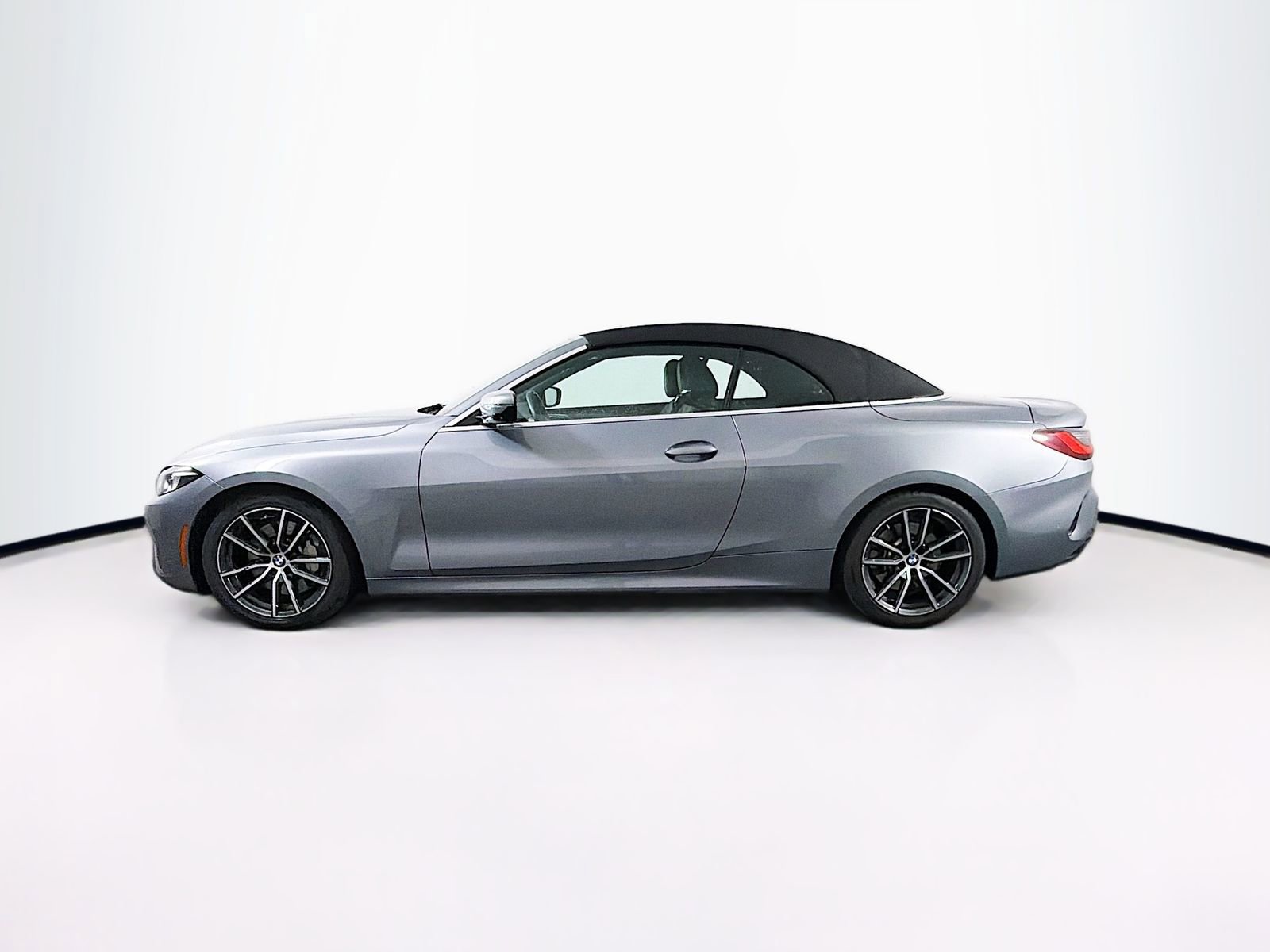 Used 2025 BMW 430i Convertible image 8