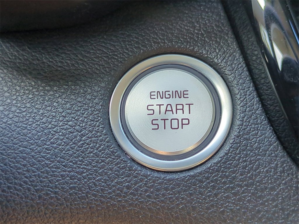 Used 2020 Kia Optima S image 30