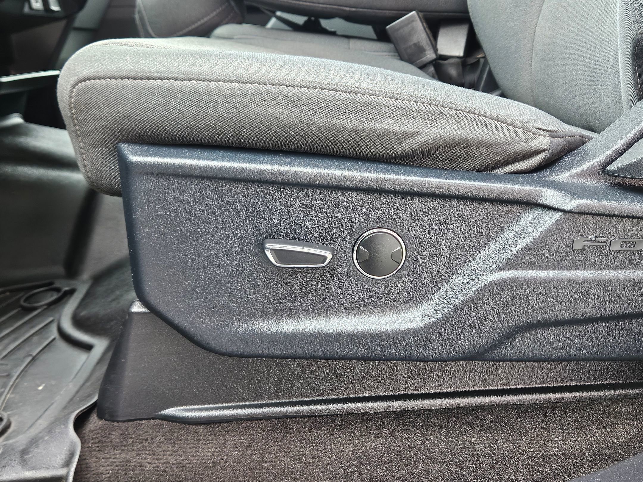 Used 2021 Ford F150 XLT w/ Trailer Tow Package image 19