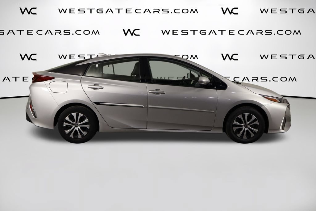 Used 2020 Toyota Prius Prime XLE FWD image 38