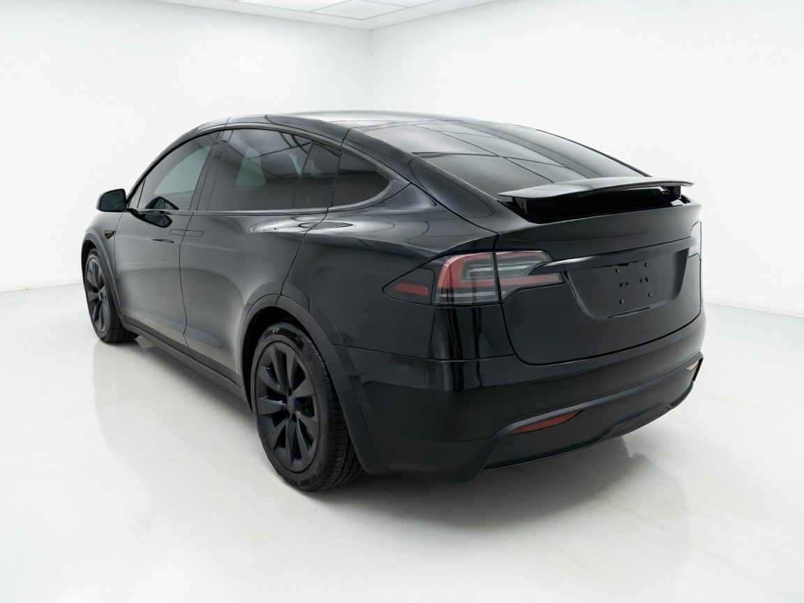 Used 2025 Tesla Model X AWD/4WD image 6