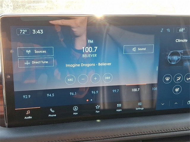 Certified 2023 Lincoln Nautilus Reserve image 18