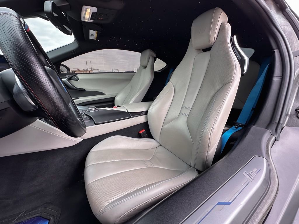 Used 2014 BMW i8 image 4