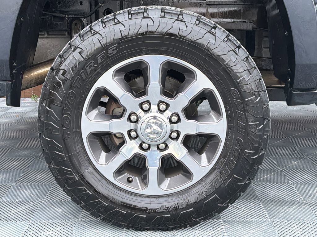 Used 2019 RAM 2500 Limited image 27