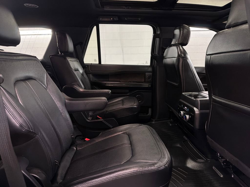 Certified 2020 Ford Expedition Limited w/ Equipment Group 301A image 31