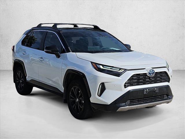 Used 2023 Toyota RAV4 XSE AWD/4WD image 3