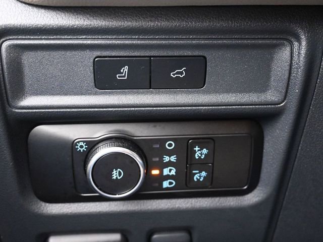 Used 2023 Ford Expedition Limited image 26