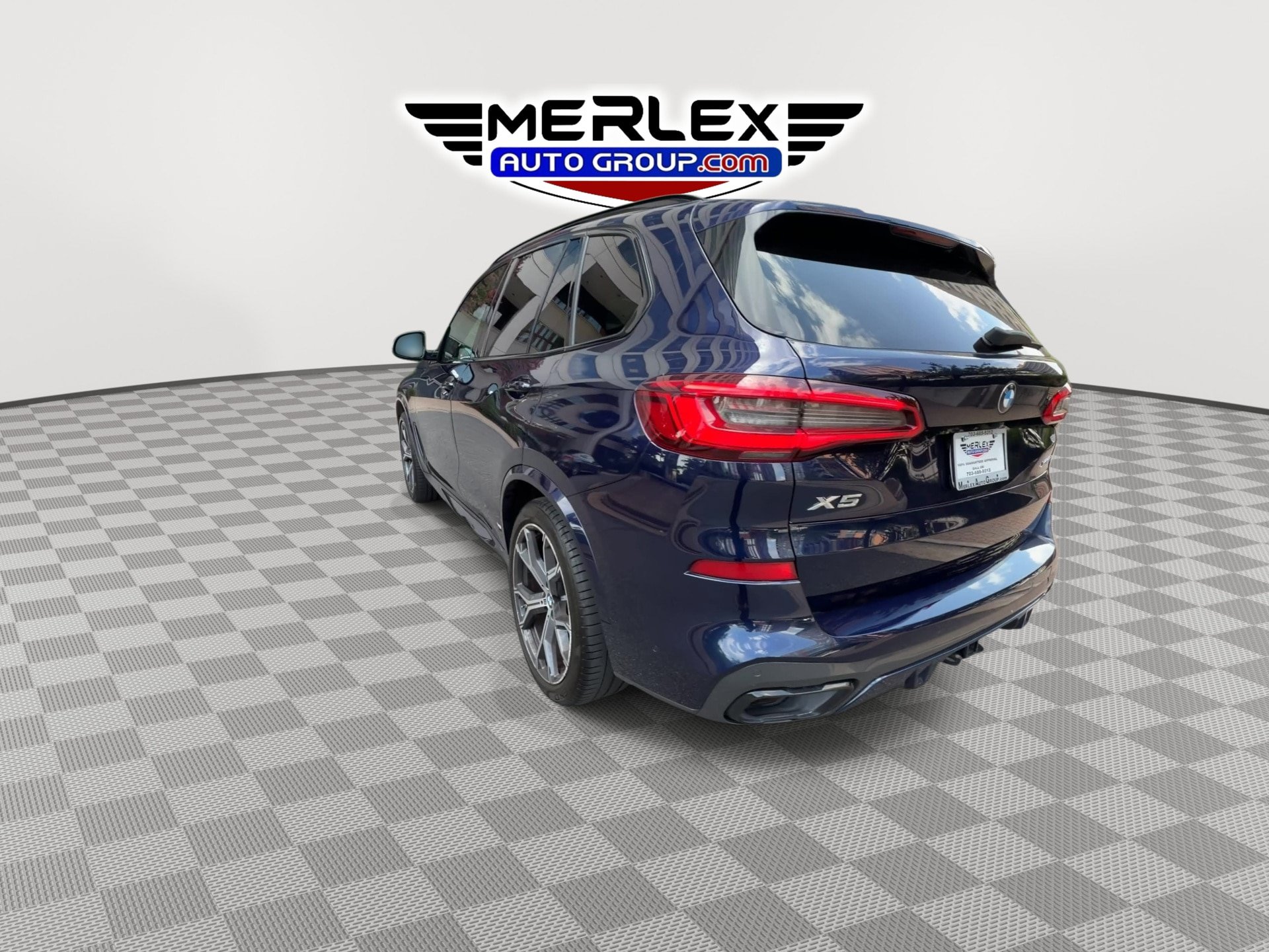 Used 2020 BMW X5 xDrive40i w/ M Sport Package AWD/4WD image 6