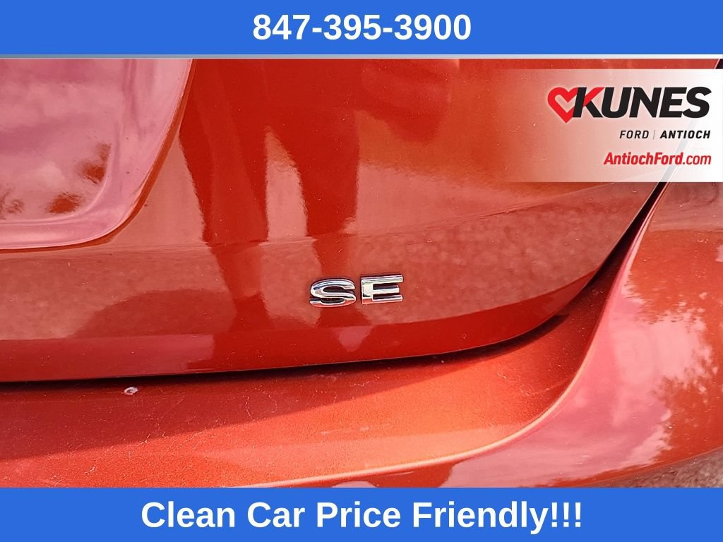 Certified 2018 Ford Focus SE w/ SE Appearance Package FWD image 5