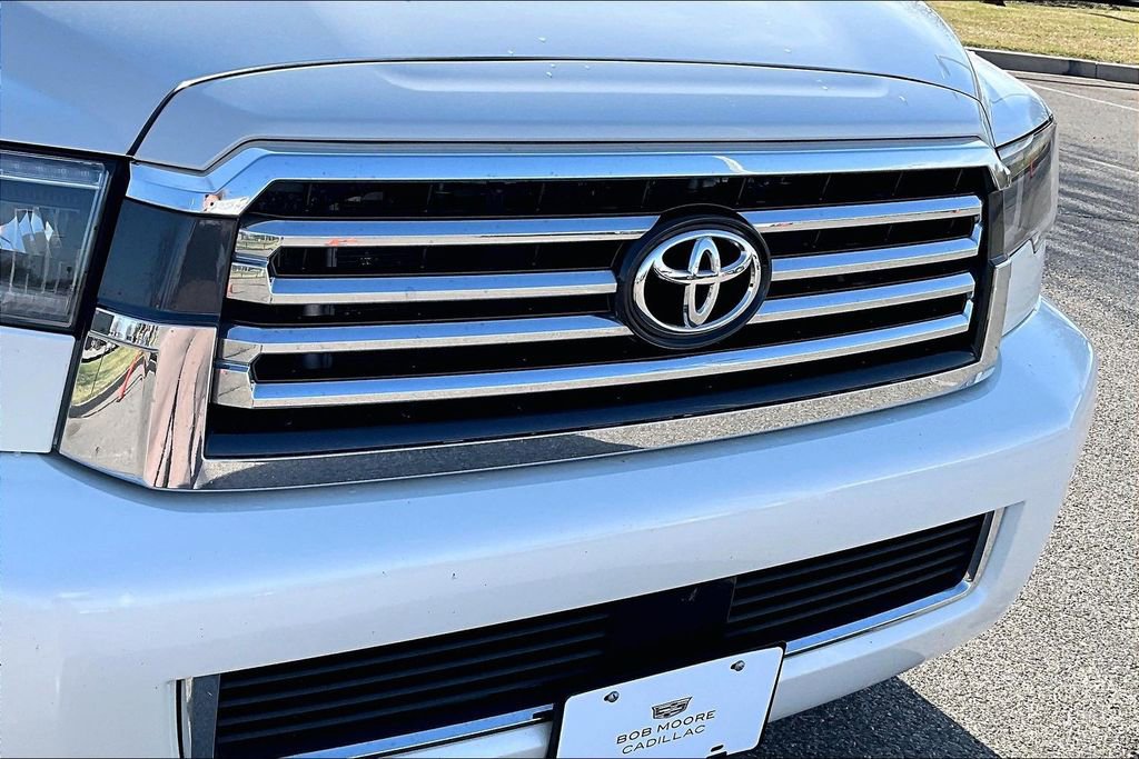 Used 2021 Toyota Sequoia Platinum image 31