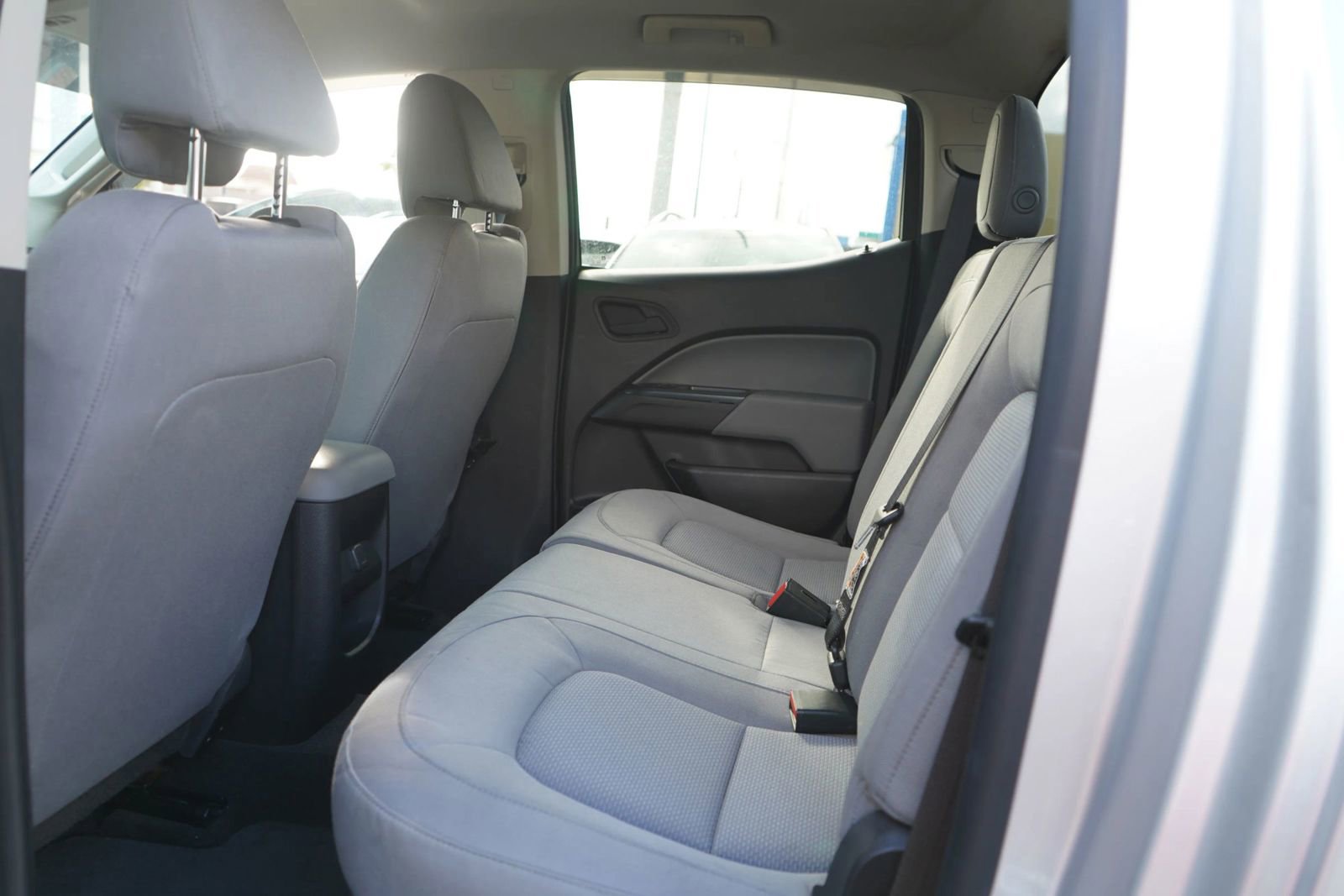 Used 2015 Chevrolet Colorado W/T w/ WT Convenience Package RWD image 12
