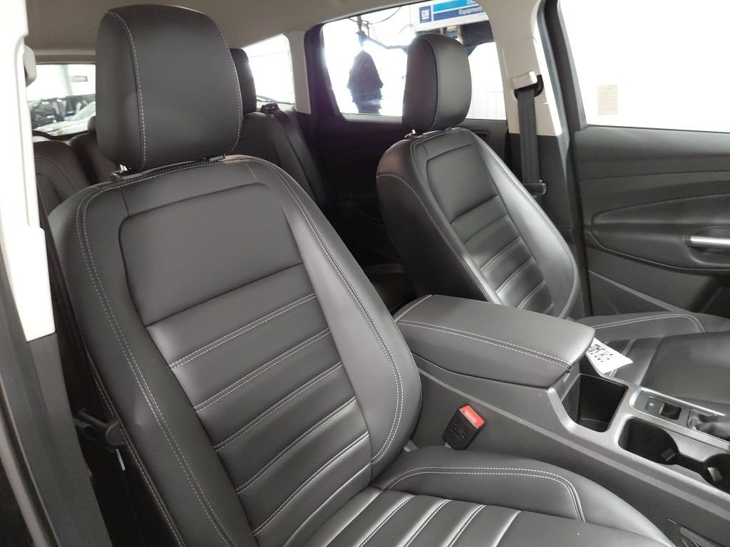 Used 2019 Ford Escape SEL AWD/4WD image 22