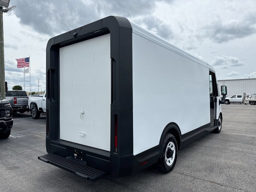 Used 2024 Chevrolet Brightdrop 600 w/ Battery Pack, Max Range AWD/4WD image 5