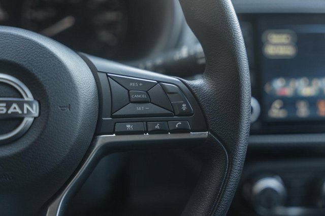 Used 2024 Nissan Kicks SV image 30