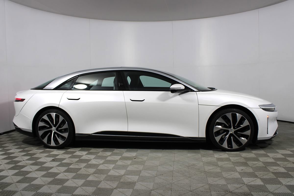 Used 2023 Lucid Air Touring image 44