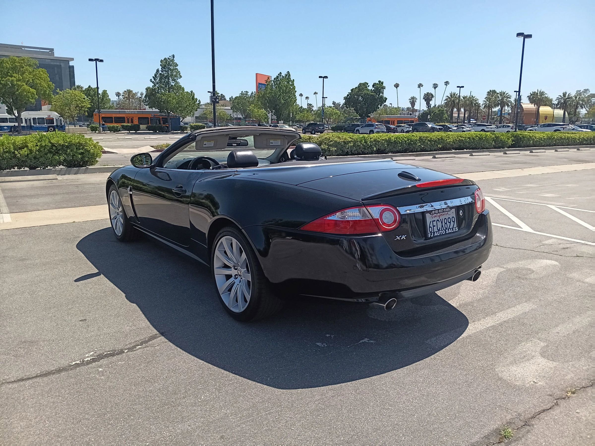Used 2009 Jaguar XK Convertible image 16