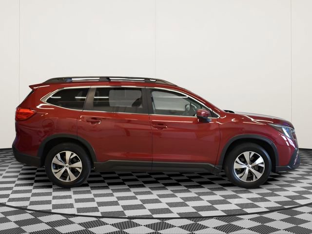 Used 2024 Subaru Ascent Premium w/ Convenience Package image 2