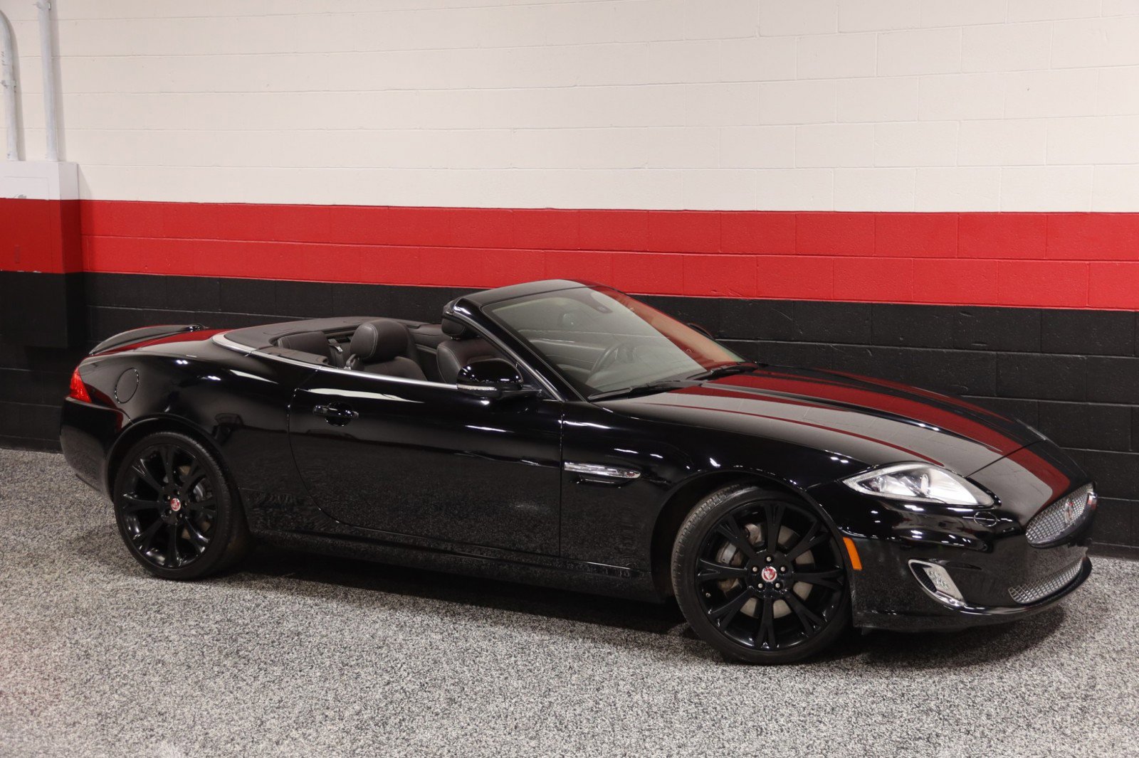 Used 2014 Jaguar XK 2dr Convertible image 2